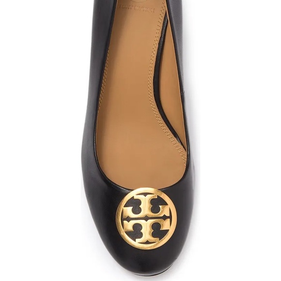 New TORY BURCH Benton Logo Medallion Pump NIB - Picture 12 of 13
